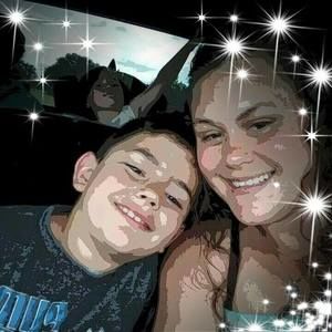 Meet your Posher, Leanna